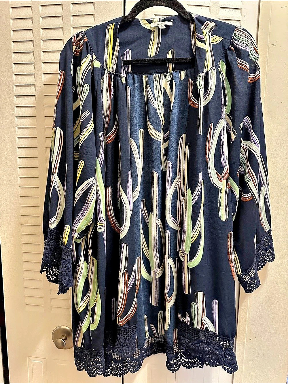 Jodifl cactus print kimono in Blue & Green Like New